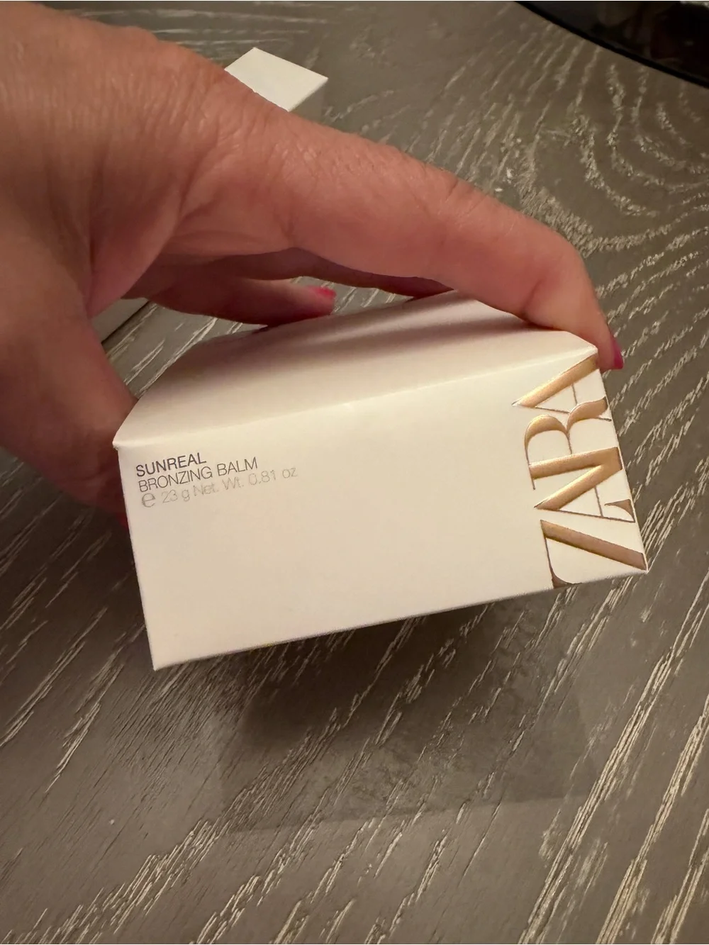 Zara Bronzing Balm BB995 Medium - White & Tan Packaging